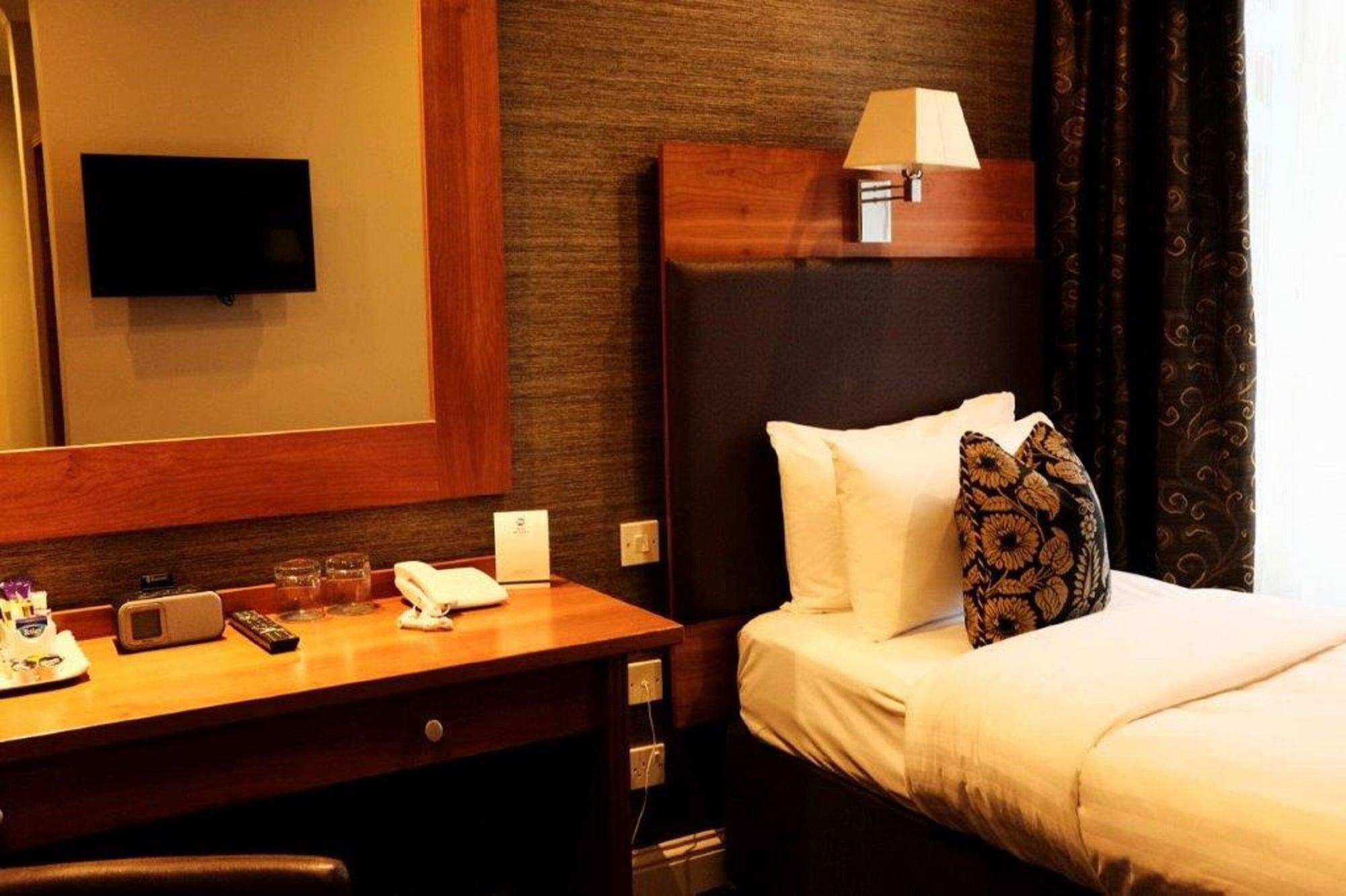 Best Western Garfield House Hotel Chryston Zewnętrze zdjęcie
