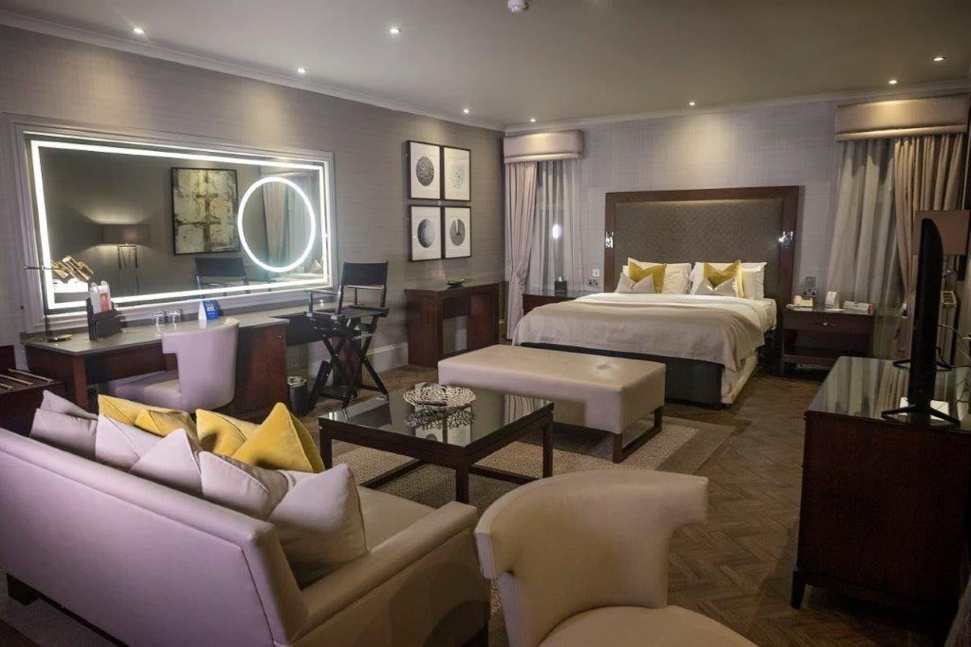 Best Western Garfield House Hotel Chryston Zewnętrze zdjęcie